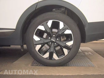 2023 Kia Sportage X-Line - miniatura 12