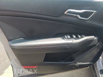 2023 Kia Sportage X-Line - miniatura 9