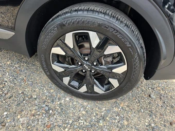 2023 Kia Sportage X-Line - miniatura 11
