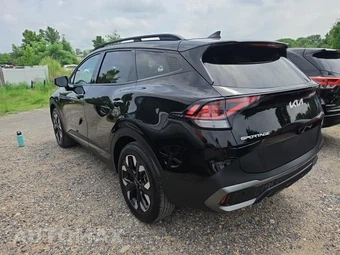 2023 Kia Sportage X-Line - miniatura 6