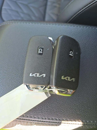 2023 Kia Sportage X-Line - miniatura 8