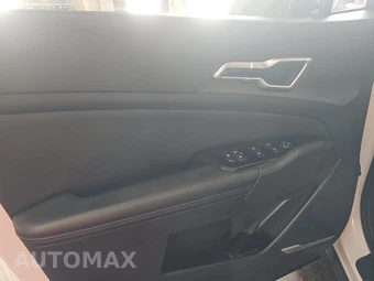 2023 Kia Sportage X-Line - miniatura 9