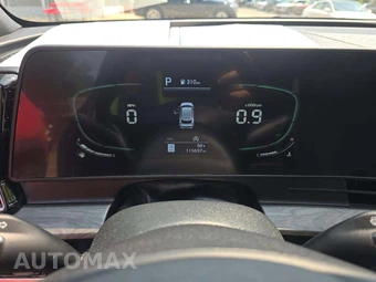 2023 Kia Sportage X-Line - miniatura 9
