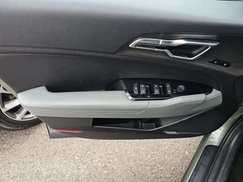 2023 Kia Sportage X-Pro - miniatura 9