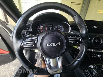 2023 Kia Stinger GT-Line – miniatura 10