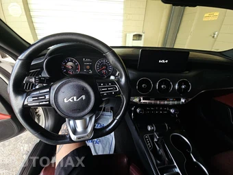 2023 Kia Stinger GT-Line – miniatura 11