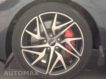 2023 Kia Stinger GT-Line – miniatura 9