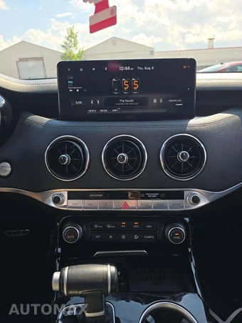 2023 Kia Stinger GT-Line - miniatura 10