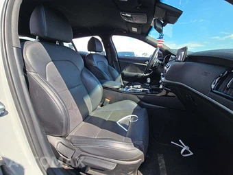 2023 Kia Stinger GT-Line - miniatura 18