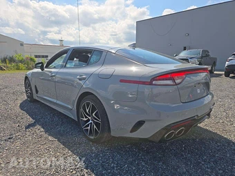 2023 Kia Stinger GT-Line - miniatura 2