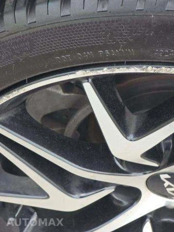 2023 Kia Stinger GT-Line – miniatura 4