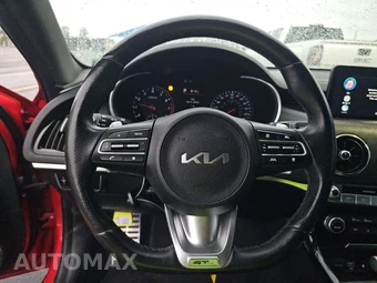 2023 Kia Stinger GT-Line – miniatura 10