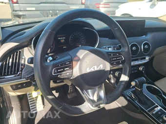 2023 Kia Stinger GT-Line – miniatura 10