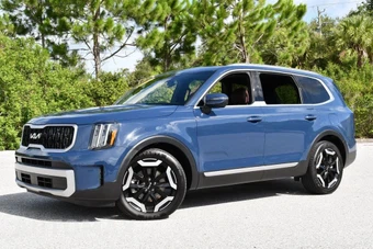 2023 Kia Telluride EX - miniatura 24