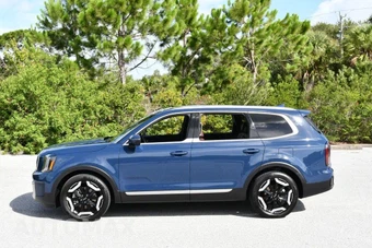 2023 Kia Telluride EX - miniatura 29