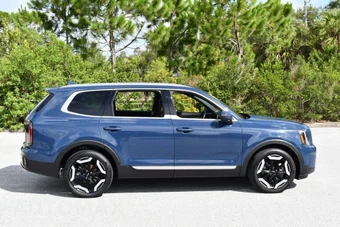 2023 Kia Telluride EX - miniatura 33