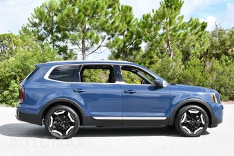 2023 Kia Telluride EX - miniatura 35