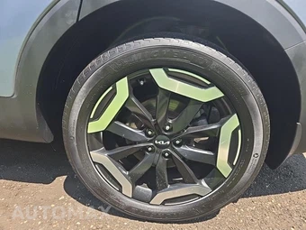 2023 Kia Telluride EX - miniatura 11