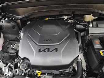 2023 Kia Telluride LX - miniatura 16