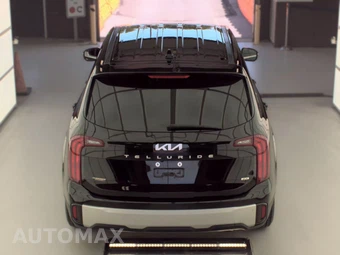 2023 Kia Telluride LX - miniatura 5