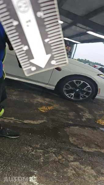 2023 Kia Telluride S - miniatura 28