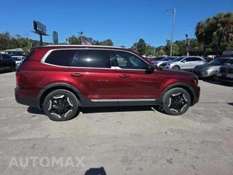 2023 Kia Telluride S - miniatura 4
