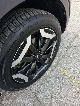 2023 Kia Telluride S - miniatura 28