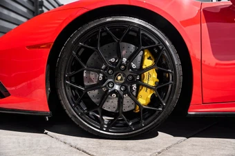 2023 Lamborghini Huracan EVO Convertible - miniatura 3
