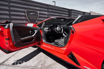 2023 Lamborghini Huracan EVO Convertible - miniatura 30