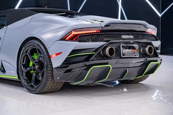 2023 Lamborghini Huracan EVO Convertible - miniatura 39