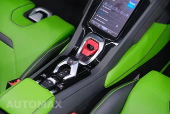 2023 Lamborghini Huracan EVO Convertible - miniatura 6