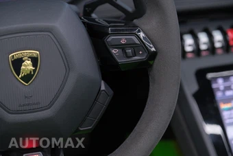2023 Lamborghini Huracan EVO Convertible - miniatura 9
