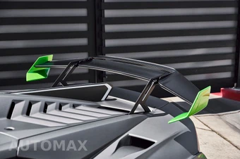 2023 Lamborghini Huracan STO Coupe - miniatura 13