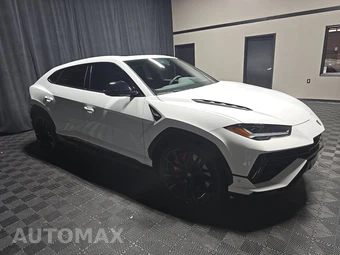 2023 Lamborghini Urus Base – miniatura 3
