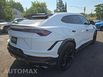 2023 Lamborghini Urus Performante – miniatura 3