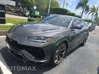 Zdjęcie pojazdu 2023 Lamborghini Urus Performante z USA