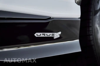 2023 Lamborghini Urus S – miniatura 10