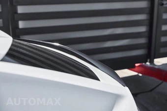 2023 Lamborghini Urus S – miniatura 11