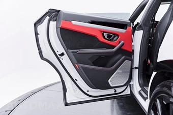 2023 Lamborghini Urus S – miniatura 35