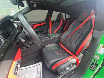 2023 Lamborghini Urus S – miniatura 3