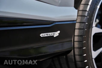 2023 Lamborghini Urus S – miniatura 10