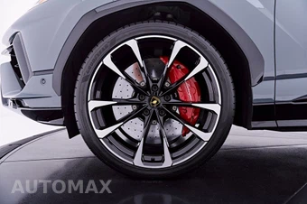 2023 Lamborghini Urus S – miniatura 3