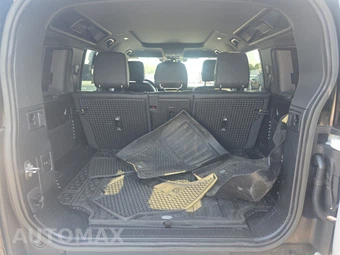 2023 Land Rover Defender 110 30th Anniversary Edition - miniatura 16