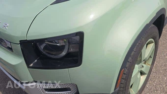 2023 Land Rover Defender 110 75th Limited Edition - miniatura 21