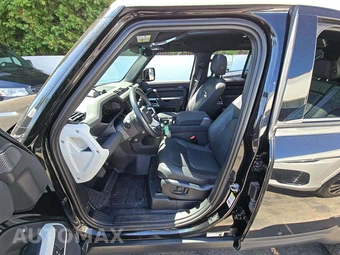 2023 Land Rover Defender 110 S - miniatura 6