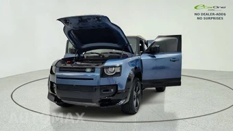 2023 Land Rover Defender 110 S - miniatura 13