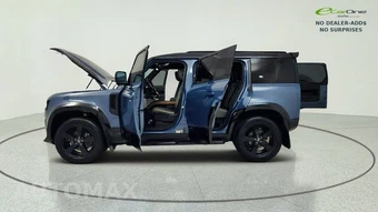 2023 Land Rover Defender 110 S - miniatura 15