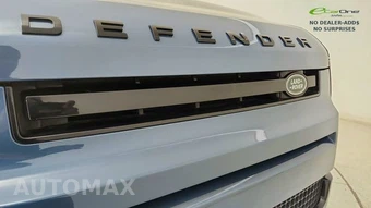 2023 Land Rover Defender 110 S - miniatura 32