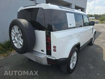 2023 Land Rover Defender 110 S – miniatura 3