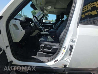 2023 Land Rover Defender 110 S – miniatura 6